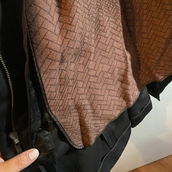 Layered Cole Haan Trench Coat with belt - size 8 - Picture 7 of 11